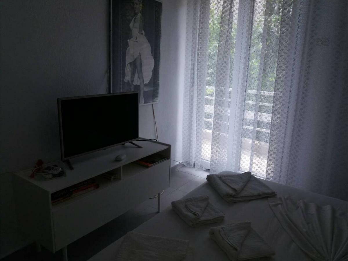 Mario'S Apartment Neos Marmaras Buitenkant foto